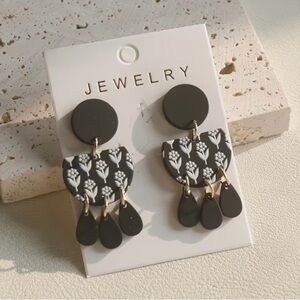 🇨🇦 Handmade Lightweight Clay Earrings